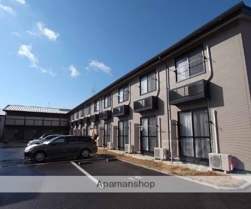 京都府京都市右京区嵯峨野六反田町 賃貸アパート