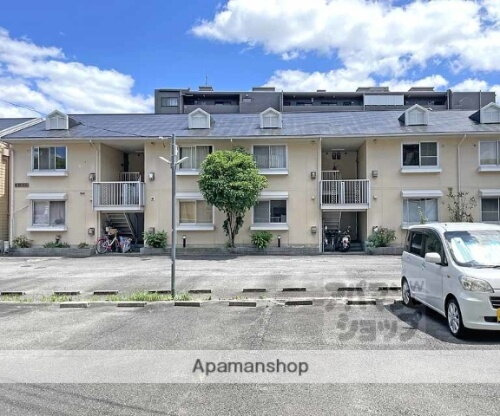 京都府京都市西京区大枝沓掛町 賃貸アパート