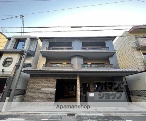 グランレブリー二条城東