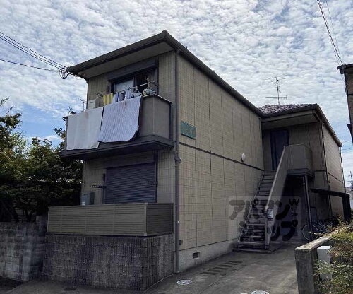 京都府向日市寺戸町中ノ段 賃貸アパート