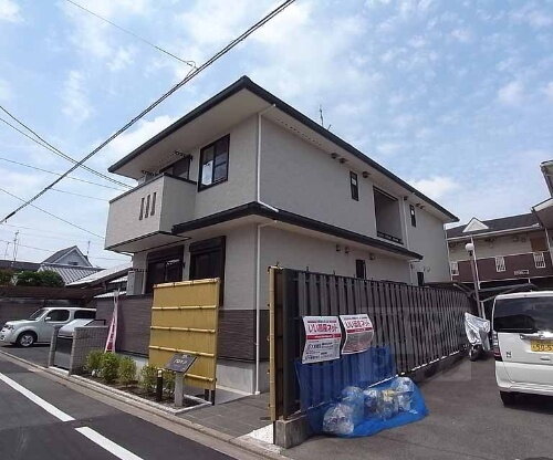 京都府京都市伏見区深草大亀谷内膳町 賃貸アパート