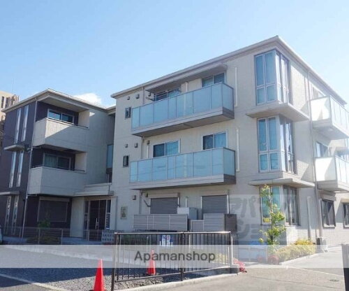 京都府京都市南区久世殿城町 3階建 築13年5ヶ月