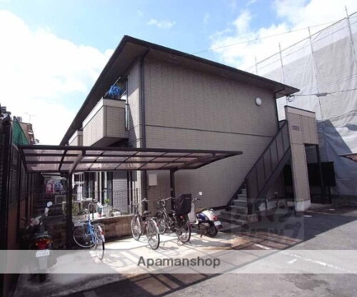 京都府京都市右京区太秦中筋町 賃貸アパート