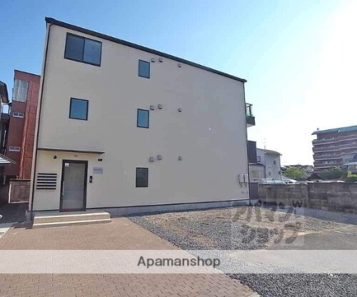 京都府京都市右京区太秦安井一町田町 賃貸アパート