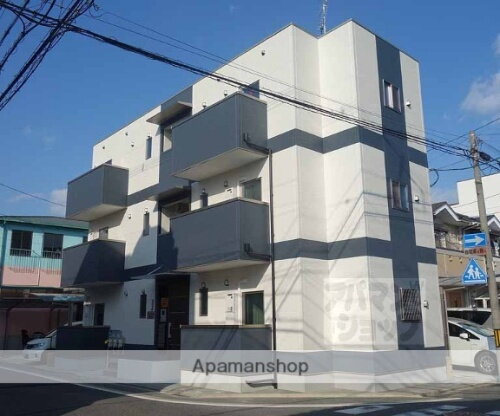 京都府京都市南区吉祥院車道町 築10年 3階建