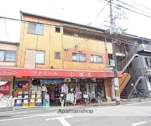 ファミール圭悠 3階建