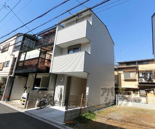 京都市中京区聚楽廻中町戸建