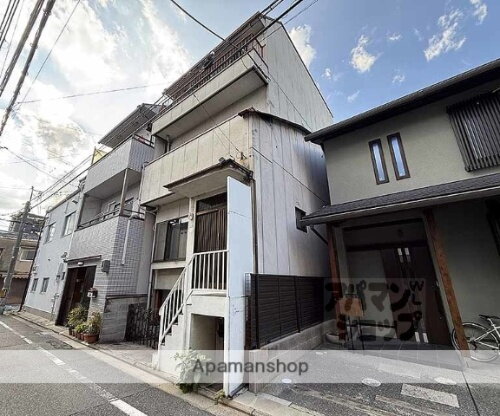 京都府京都市下京区綾小路通猪熊東入松本町 賃貸一戸建て