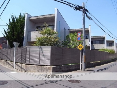 京都府京都市右京区鳴滝桐ケ淵町 賃貸マンション