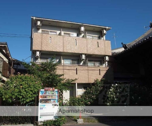 京都府京都市東山区新瓦町東組 3階建 築30年9ヶ月