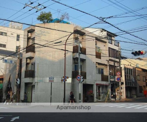 京都府京都市東山区常盤町 築26年9ヶ月 3階建