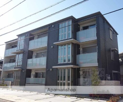 京都府京都市南区吉祥院中河原里西町 3階建 築10年9ヶ月