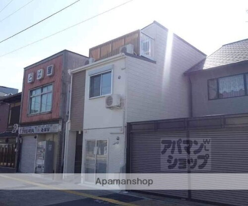 メゾネ・クレアール東寺 2階建