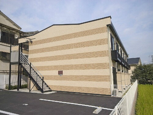 大阪府寝屋川市池田３丁目 賃貸アパート