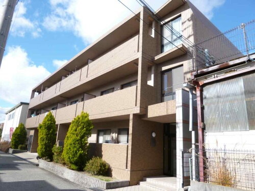 兵庫県宝塚市口谷東３丁目 賃貸マンション