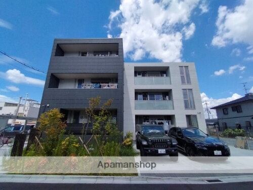 大阪府東大阪市稲田新町２丁目 3階建 築2年1ヶ月