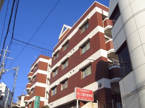 兵庫県宝塚市川面５丁目 5階建 築34年3ヶ月