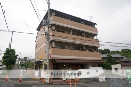 大阪府高槻市岡本町 4階建