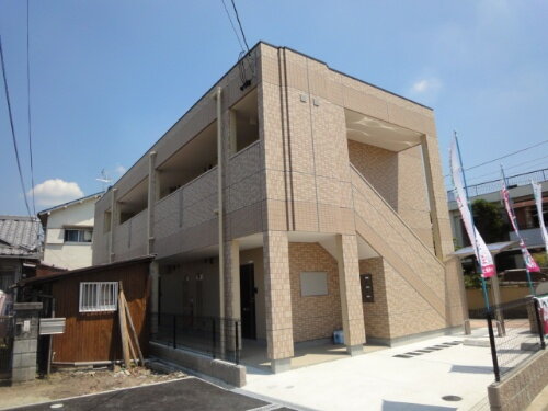 兵庫県宝塚市中筋２丁目 賃貸アパート