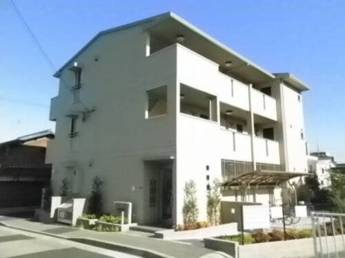 兵庫県宝塚市旭町１丁目 賃貸アパート