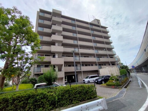 エスタ西宮 8階建