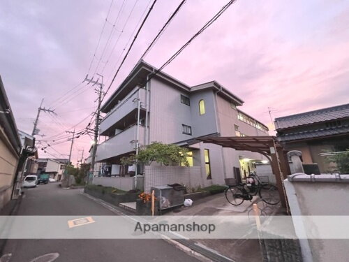 大阪府枚方市磯島元町 築37年2ヶ月 3階建