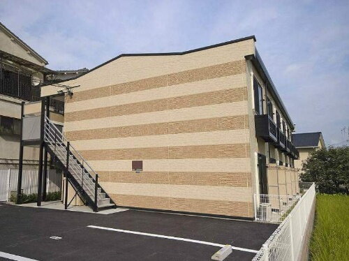 大阪府寝屋川市池田３丁目 賃貸アパート