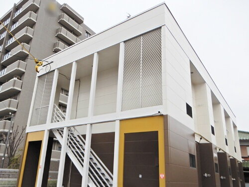 大阪府寝屋川市中神田町 賃貸アパート