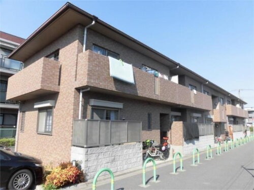 大阪府茨木市平田２丁目 賃貸マンション