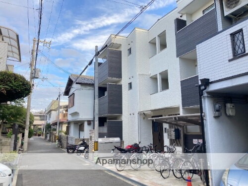 大阪府門真市上野口町 賃貸アパート