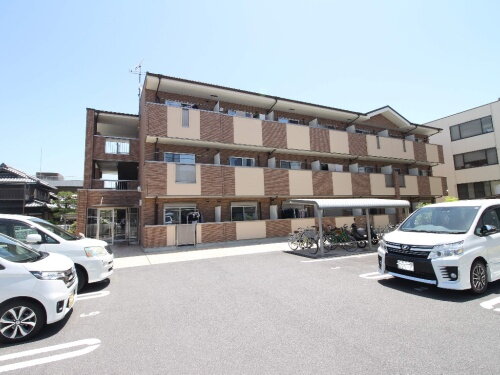 大阪府枚方市田口２丁目 賃貸マンション