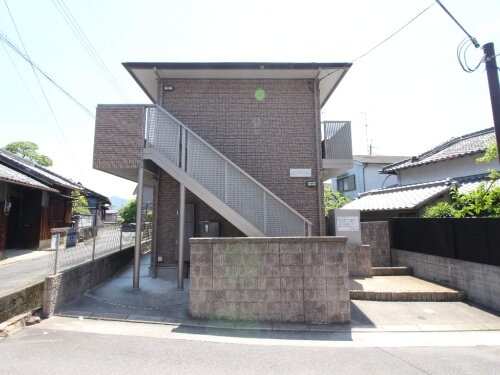 ハイツオーキッド 2階建