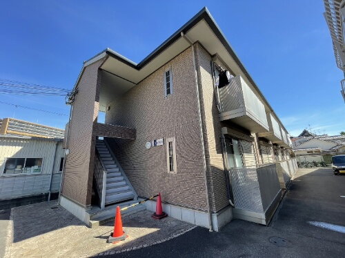 大阪府枚方市出口２丁目 賃貸アパート