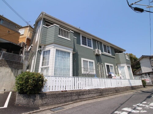 大阪府枚方市翠香園町 賃貸アパート