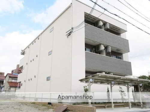 大阪府門真市常称寺町 3階建 築6年7ヶ月