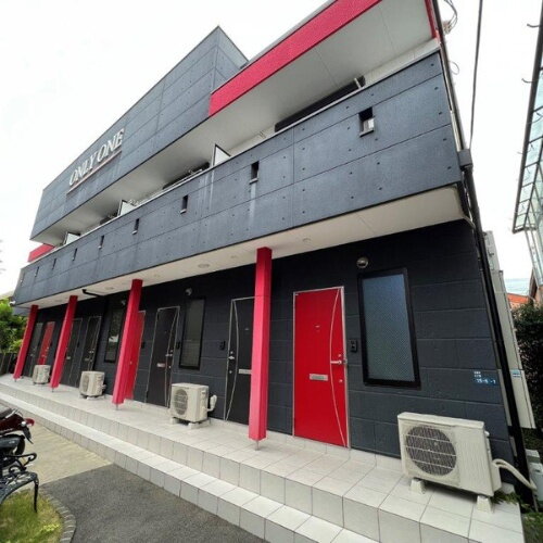 兵庫県宝塚市山本中２丁目 賃貸アパート