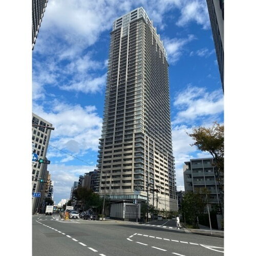 ブランズタワー梅田Ｎｏｒｔｈ 50階建