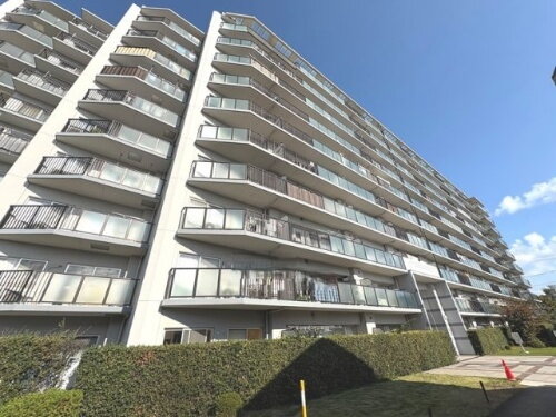 大阪府和泉市伯太町４丁目 賃貸マンション