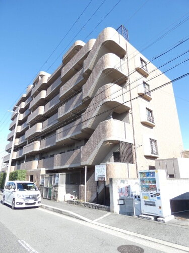 大阪府和泉市伯太町１丁目 賃貸マンション