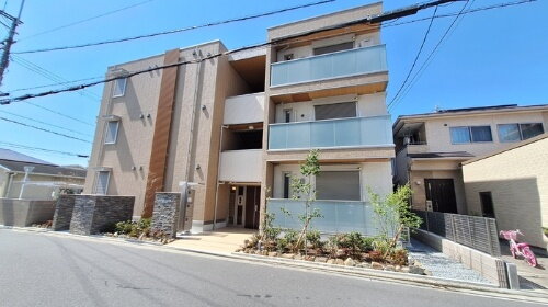 大阪府堺市西区鳳北町８丁 賃貸アパート