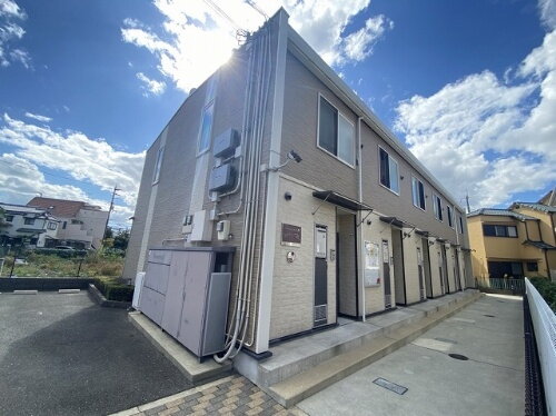 兵庫県伊丹市鴻池３丁目 賃貸アパート