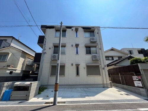 兵庫県西宮市里中町２丁目 賃貸アパート