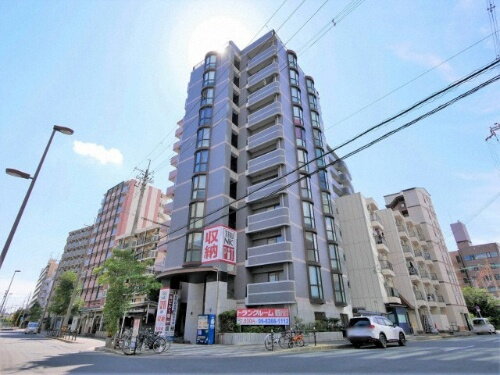 ＣーＷＩＮＧ 11階建
