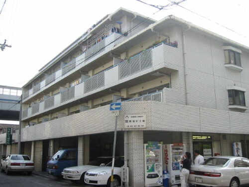 兵庫県尼崎市南竹谷町２丁目 賃貸マンション