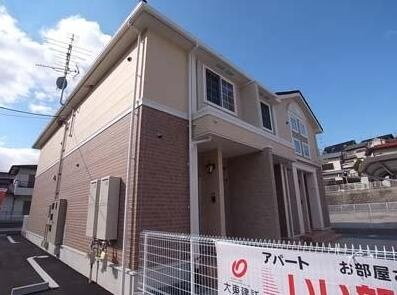 奈良県奈良市中山町西３丁目 賃貸アパート