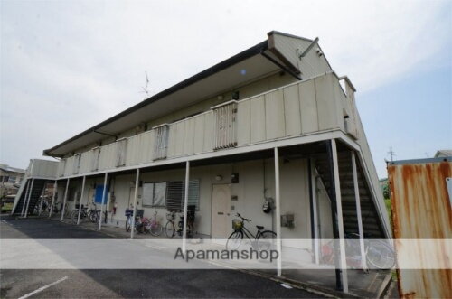 奈良県奈良市青野町２丁目 賃貸アパート