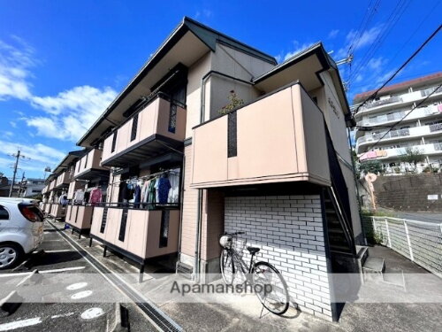 奈良県奈良市富雄元町１丁目 賃貸アパート