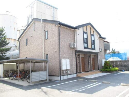 コンヴィスタ　Ｃ 2階建