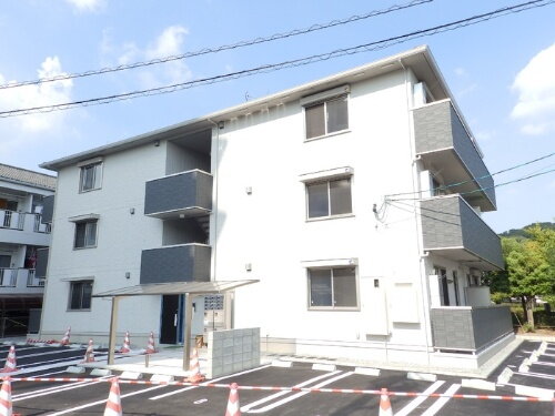 岡山県倉敷市白楽町 賃貸アパート