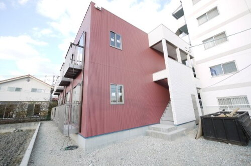 岡山県岡山市南区豊成１丁目 賃貸アパート